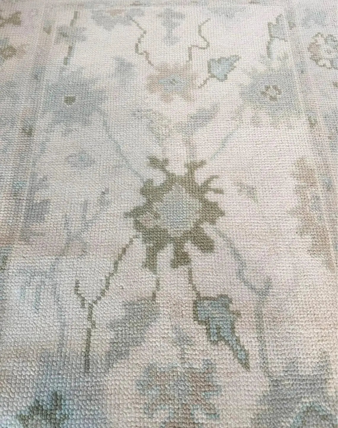 Evanesce Hand Knotted Carpet & Rugs Rugverse