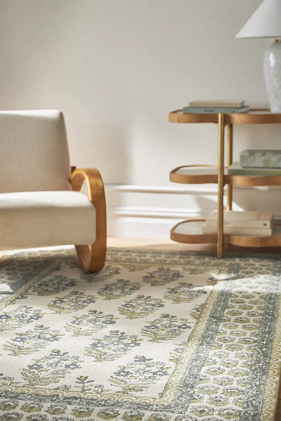 Tufted Cotswold  Floral Rug