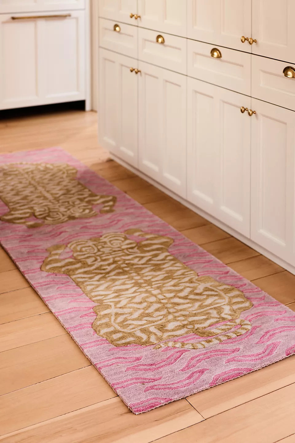 Wool Hand-Tufted Pink Tiger Rug