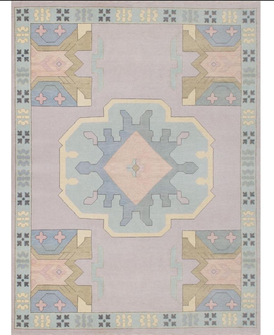 Modern Pinky Handmade Handknotted Wool Area Rug