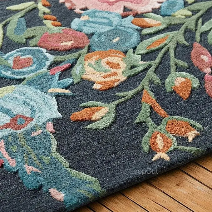 Black Foliage Hand-Tufted Rug Rugverse