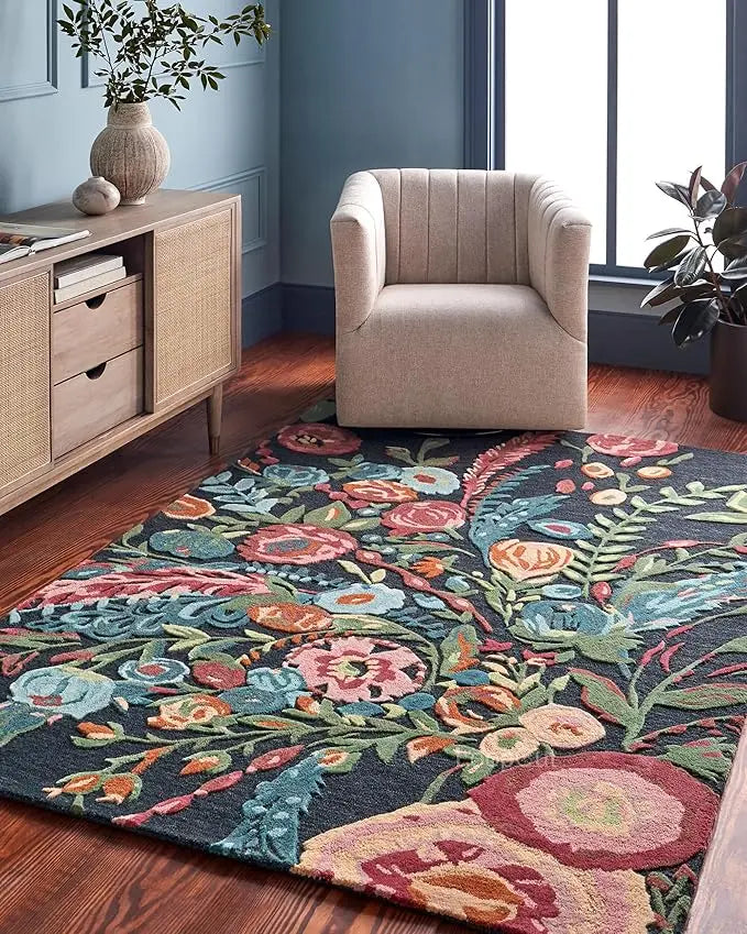 Black Foliage Hand-Tufted Rug Rugverse