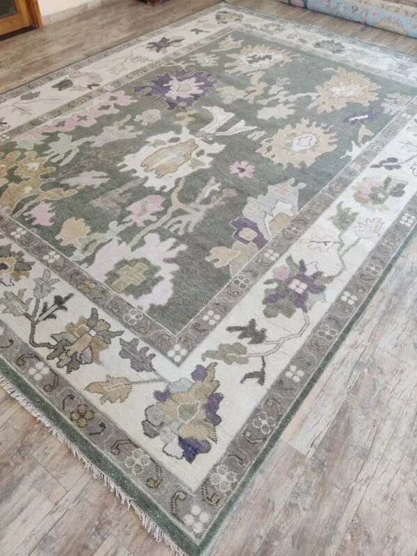Vibrant Hand Knotted Carpet & Rugs Rugverse