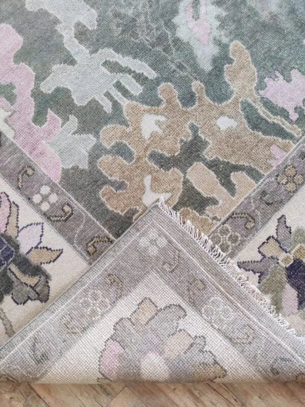 Vibrant Hand Knotted Carpet & Rugs Rugverse