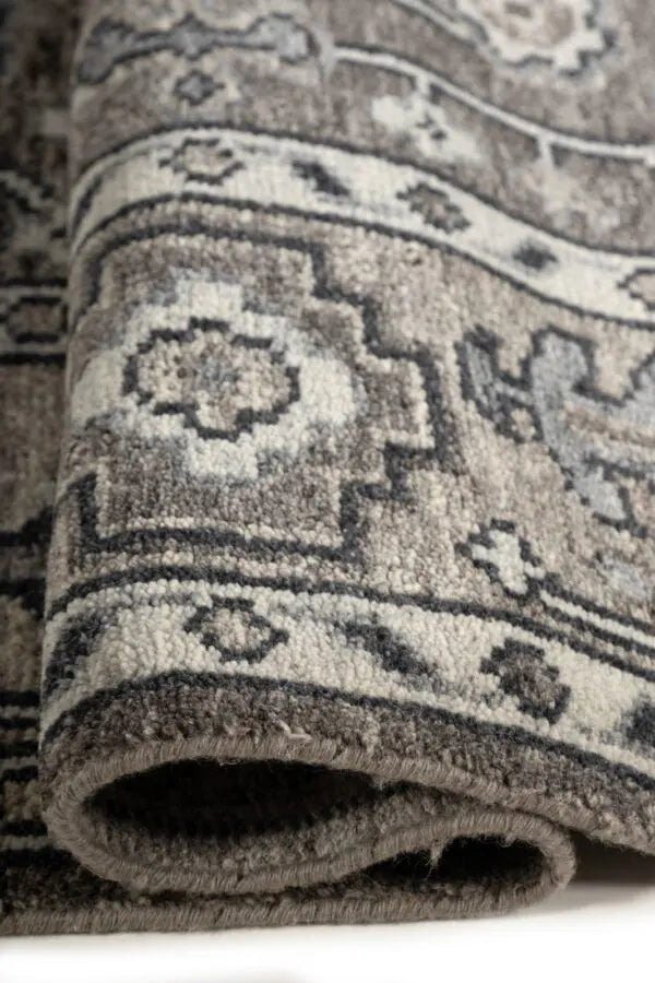 Halcyon Hand Knotted Carpet & Rugs Rugverse