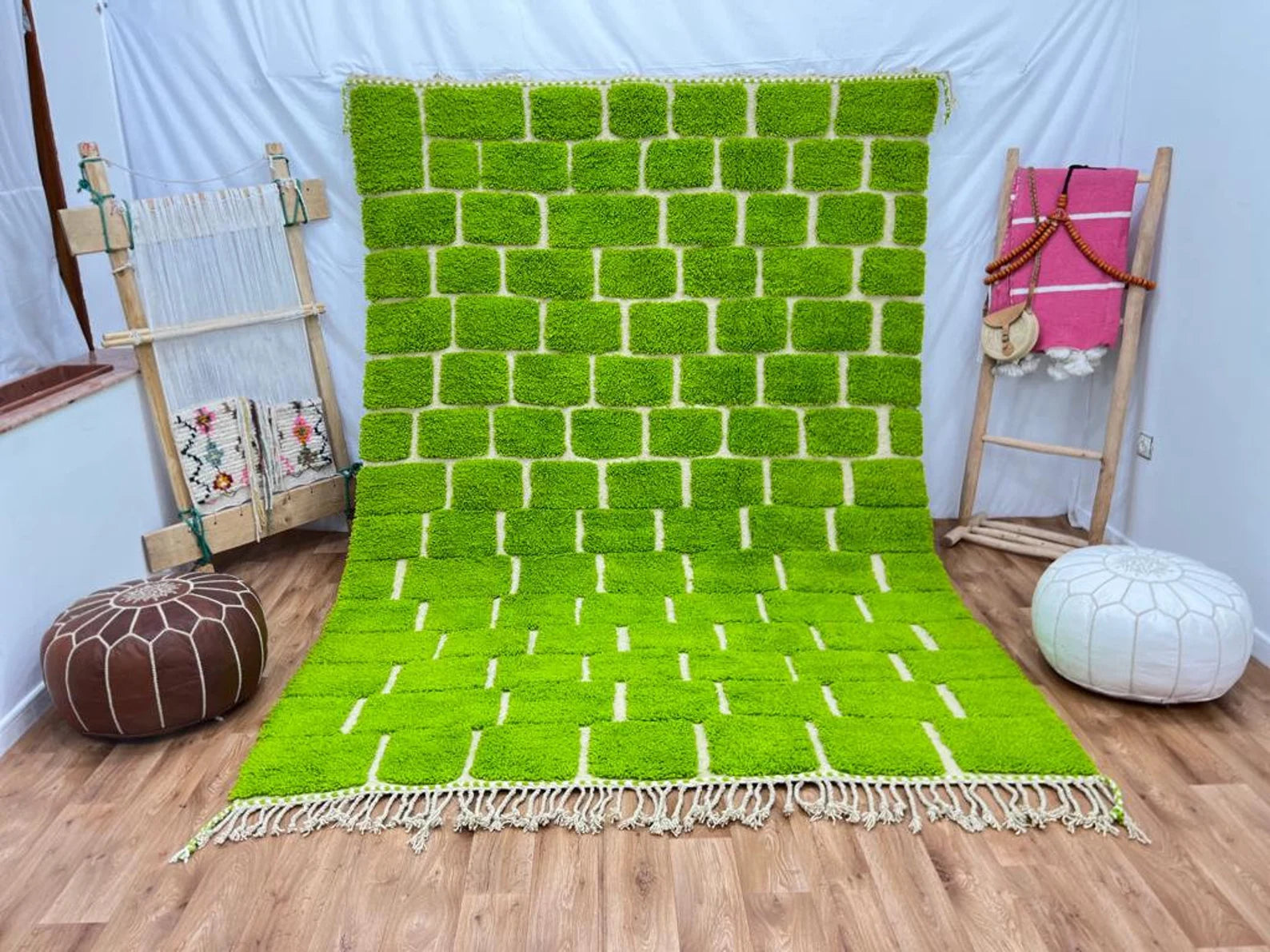 Green beni Hand Knotted Carpet & Rugs
