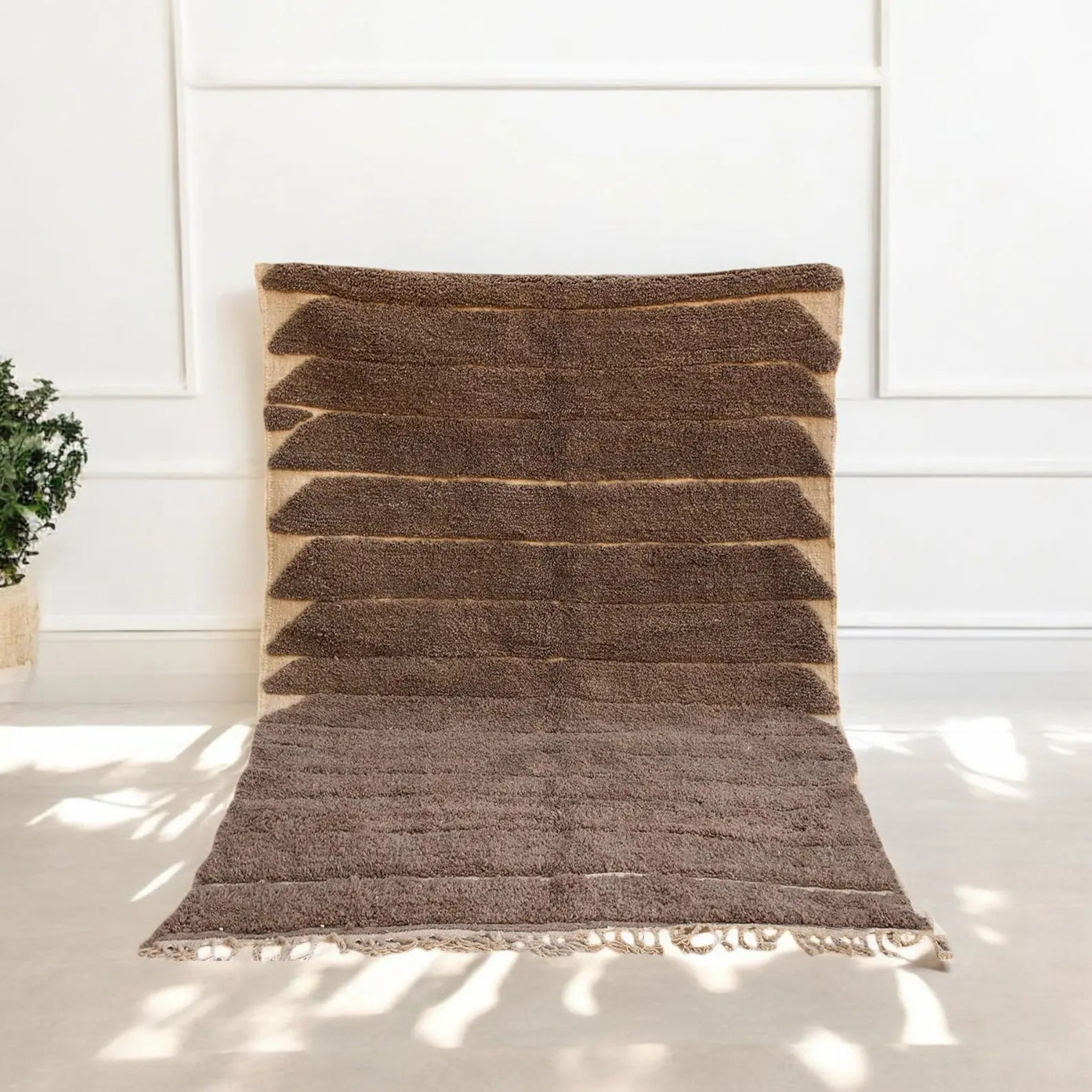 Brauner Hand Knotted Carpet & Rugs