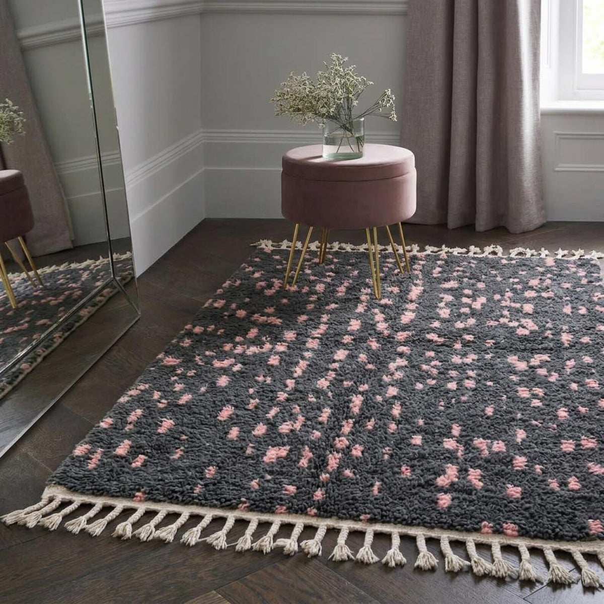 Charcoal Gray Pink Carpet – hand knotted wool carpet, handmade in India | Hand Knotted Carpets by Rugverse (view 7)