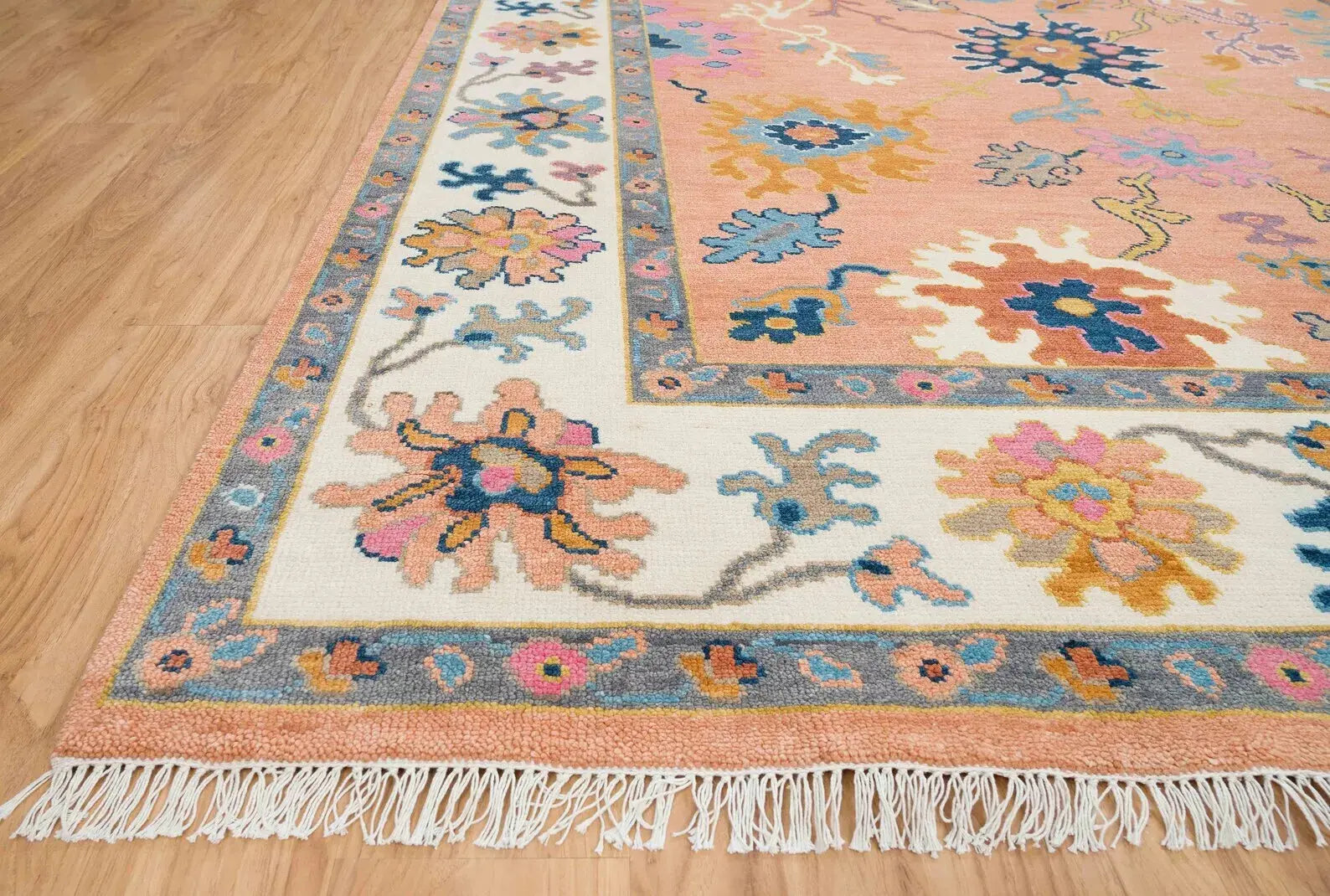 Pinnacle Hand Knotted Carpet & Rugs Rugverse