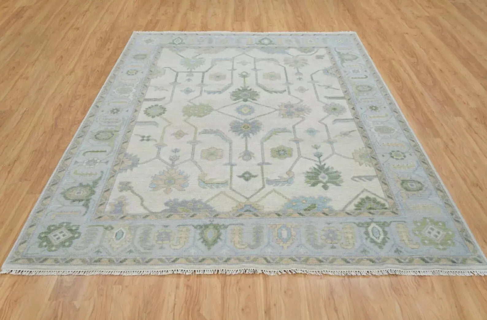 Oasis Hand Knotted Carpet & Rugs Rugverse