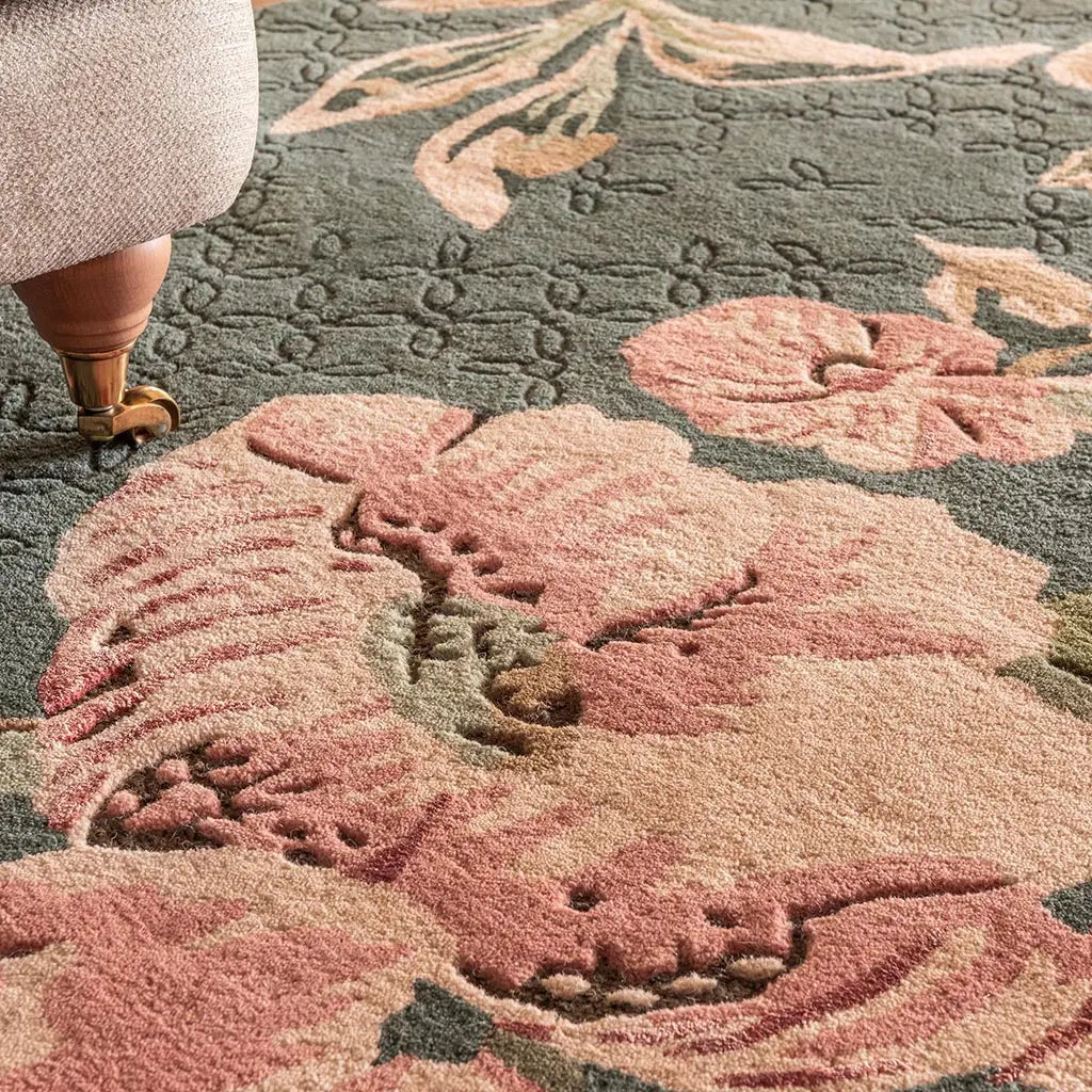 Botanical Bloom Foliage Hand-Tufted Rug Rugverse